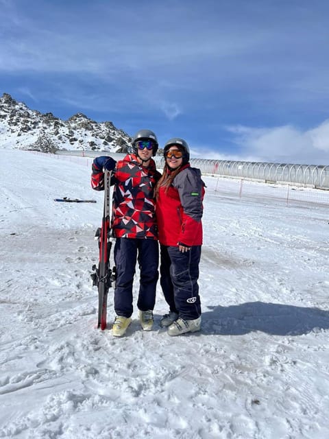 Erciyes Ski Tour with Professional Trainer From Cappadocia - Guides and Team Vibes: Friendly Instruction That Keeps Beginners Moving