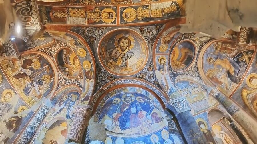 From Göreme: Cappadocia Red and Green Highlights Tour - Love Valley short hike: a doable stretch with big photo payoff