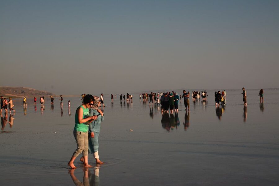 From Göreme: Salt Lake Tour at Sunset - Pickup and viewpoints: How the early part of the day flows
