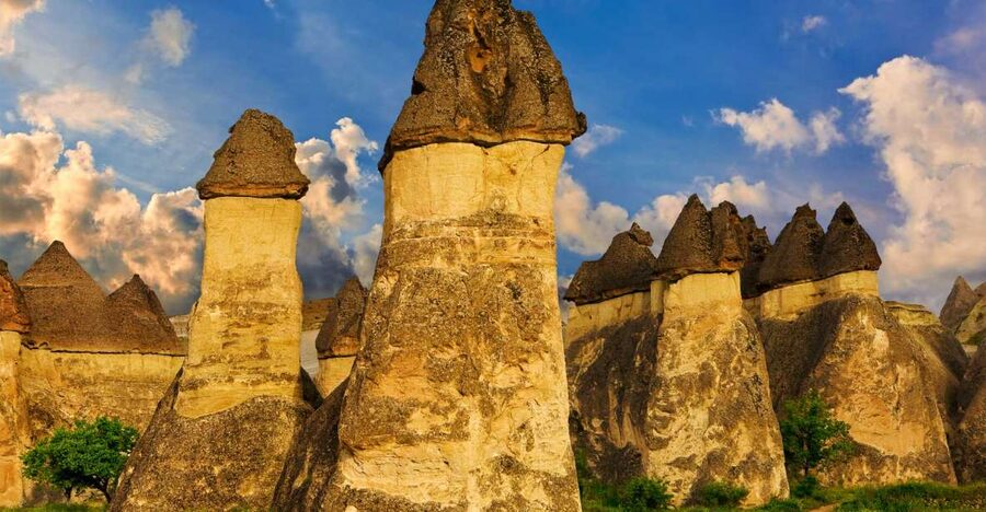 From Nevşehir: Cappadocia Highlights Trip w/ Lunch & Pickup - Love Valley and the fairy chimneys photo stops