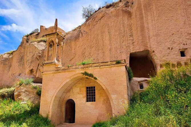 Full Day Private Fairy Chimney and Underground City Tour - Stop 5: Uçhisar Castle panoramas, with an entry fee to plan for