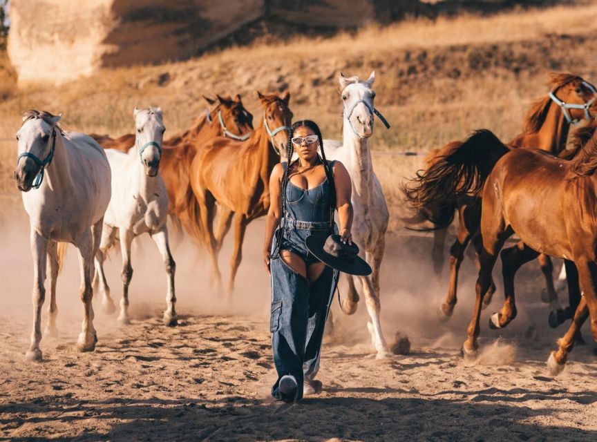 Goreme: Cappadocia Horse Riding Tour with Transfers - At Doğa Binicilik Merkezi: helmets, guidance, and safety first