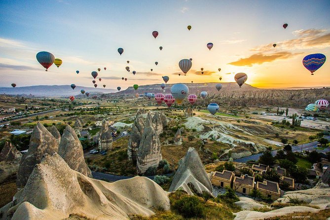 Hidden of Red Cappadocia: 1 Day Private Guided Tour - Özkonak Underground City: why one hour is the right pace