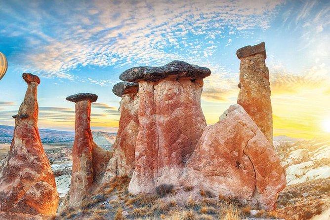 Hidden of Red Cappadocia: 1 Day Private Guided Tour - Pasabag fairy chimneys and Pigeon Valley photo time
