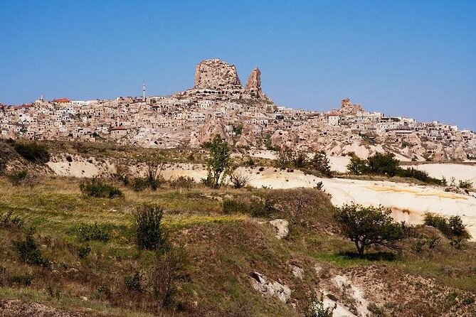 Highlights of Cappadocia: Best of Red & Green Routes in One Day - Avanos crafts break: clay workshop, wheel try, and silk weaving