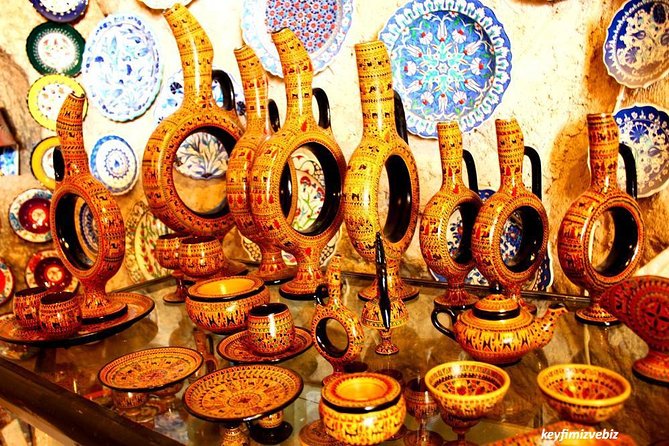 Highlights of Cappadocia (Mix of Red and Green Private Tour) - Stop 1: Goreme Panorama and the tuff-and-lava origin story
