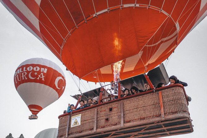 Hot Air Magic in Cappadocia ( official company ) - Breakfast and the landing finale: the kind of hospitality that makes it feel complete