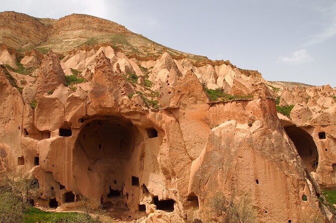 Jeep Safari Tour in Cappadocia - Cappadocia valleys and photo stops, the best way to use 2 hours