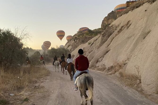 Magical horse ride with balloon in Cappadocia - Getting to Göreme at 6:00am, pickup, and timing reality