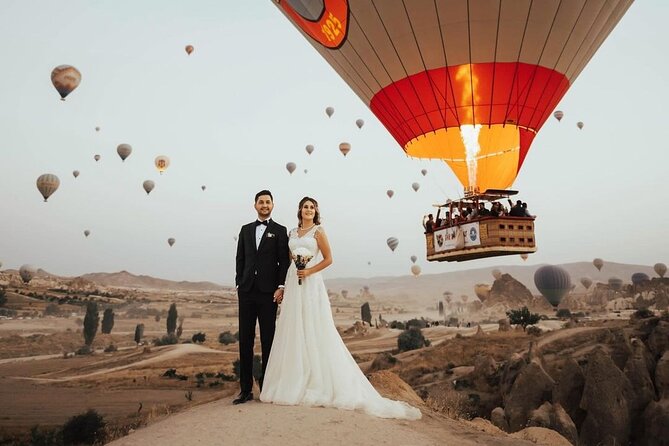 Marriage Proposal and Photoshoot in Cappadocia with Balloon view - Balloon-View Proposal Energy in Goreme