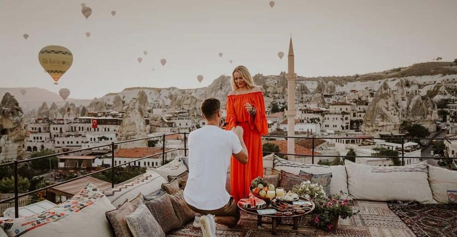 Marriage Proposal Surprise & Engagement in Cappadocia - Private hotel pickup, timing, and keeping the surprise intact