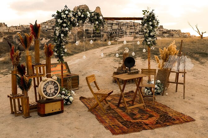 Marry Me Proposal Concept in Göreme - The Morning Balloon Backdrop: Beautiful, But Time-Sensitive