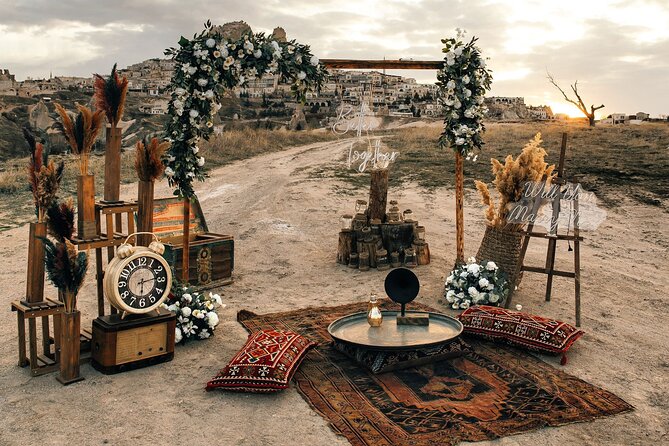 Marry Me Proposal Concept in Göreme - Private Group Setup: Comfort and Control for a Couple