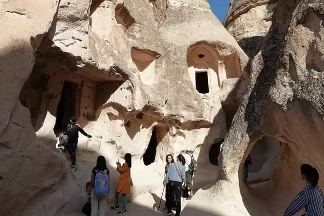 NO HIDDEN COST: Cappadocia GreenTour LUNCH+ENTRY TICKETS - Ortahisar’s Castle Rock and Village Streets