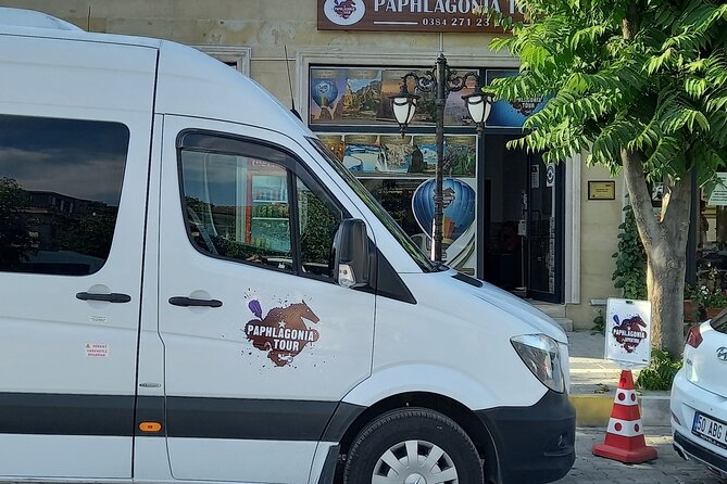 One way Transfer from Nevşehir Airport to Cappadocia Hotels - Hotel Drop-Off in Göreme: Door Access, Luggage, and Road Closures