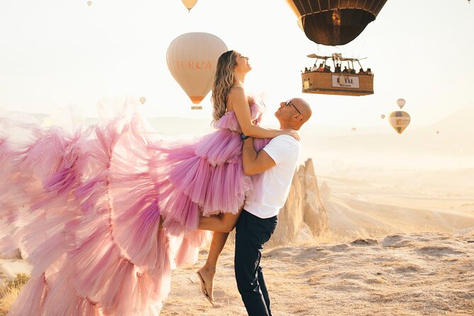 Photo & Video Session in Cappadocia - Posing help in Cappadocia, the fast way to get real results