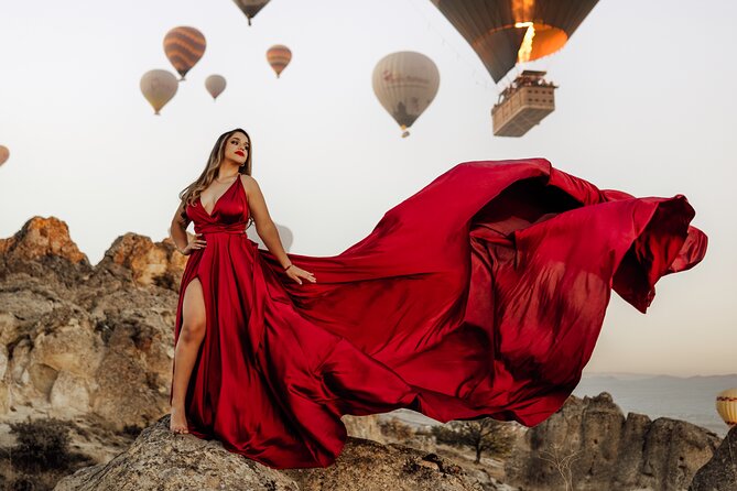Photoshoot with Balloons in Cappadocia - Stop 2 in Love Valley: sunrise views, balloon framing, and posing choices