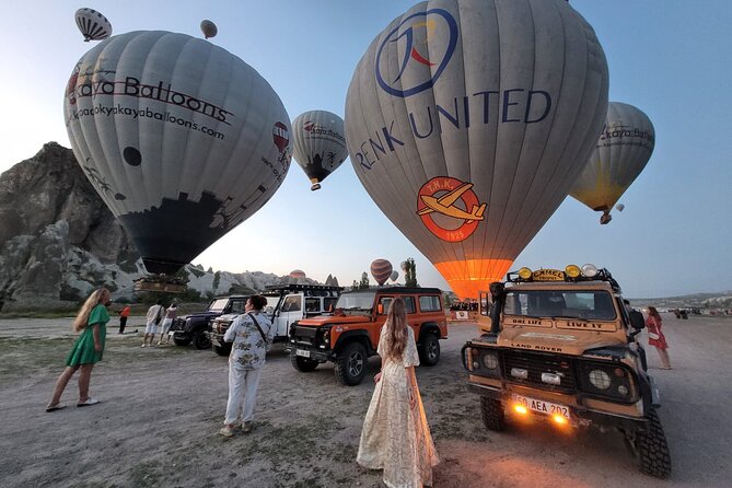 Private Cappadocia Sunset or Sunrise Jeep Safari with Champagne - How the private jeep safari in Göreme keeps things relaxed