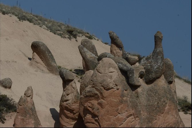 Private Double Tour North Cappadocia / South Cappadocia - Day 2 at Uçhisar Castle viewpoints: you see the fortress, not the climb