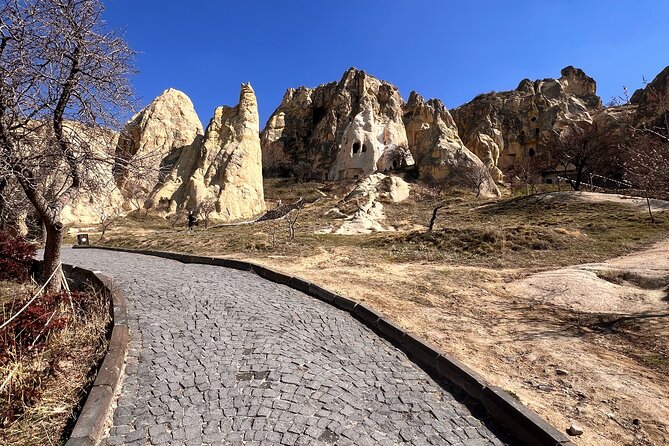 Private Full Day Guided Tour Visit to Cappadocia - Three Beauties (Üç Guzeller): Quick Icon Photos Near Ürgüp