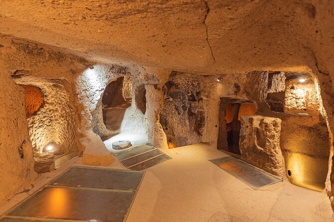 Private Green Tour with VIP Car and Guide - How the 10:00 Start Fits With the Rest of Your Day