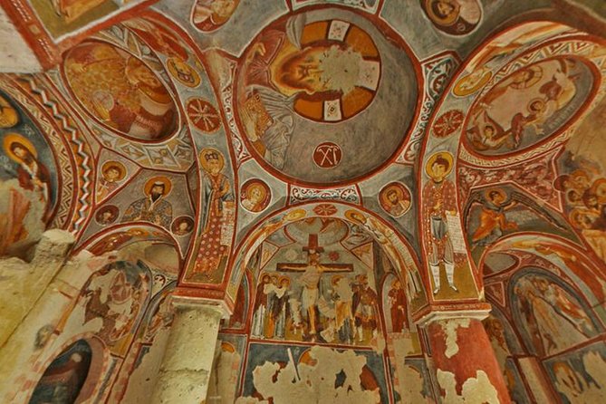Private Highlights of Cappadocia Tour with lunch - Pigeon Valley Viewpoint and Uchisar Castle: Finish With a View That Lands