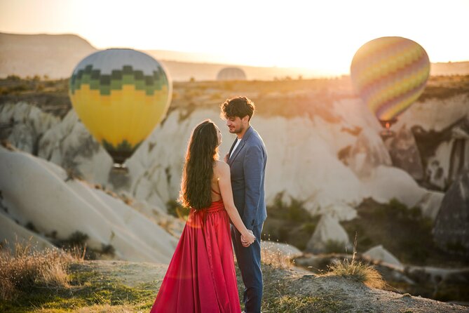 Private Photoshoot with Balloons in Cappadocia - Photo package details: 200 to 250 shots, 15 edits, and reels videos
