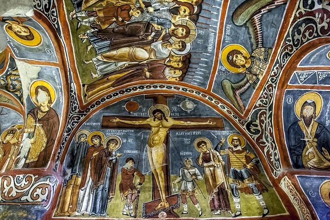 Private Red Tour and Underground City Tour - Kaymaklı Underground City: a cool break from the sun