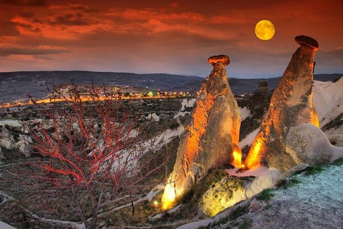 Private Red Tour+Underground city With Professional Guide+Vehicle - Devrent Valley for imagination, then Kaymakli underground city for the wow