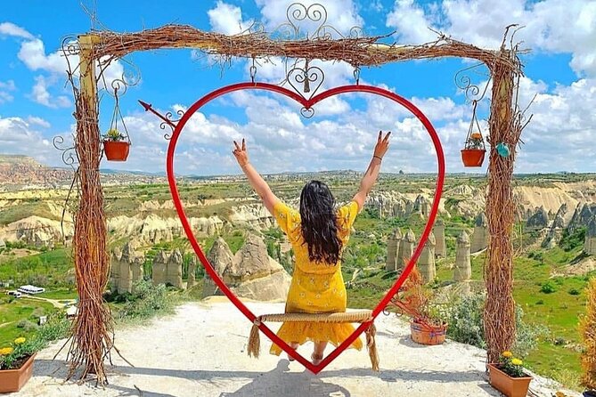 Red / North of Cappadocia Tour - Uçhisar Castle: The Cave Castle View That Feels Authentic