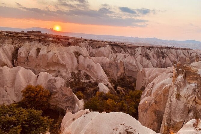 Red (North) Tour Cappadocia (small group) with lunch and tickets - Zelve Open Air Museum: cave churches, grape church, and monastic-era life