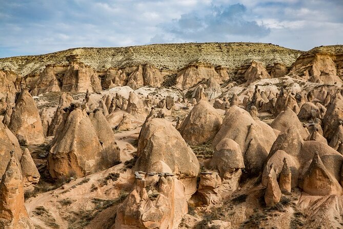 Red (North) Tour Cappadocia (small group) with lunch and tickets - Avanos on the Red River: watching pottery work with old-school rhythm