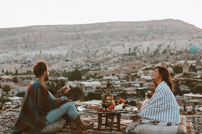 Romantic Sunset Picnic in Cappadocia - Who This Private Picnic Fits Best