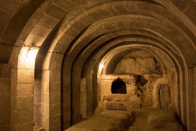 South Cappadocia Green Tour with Lunch and Pickup - Selime Cave Monastery: Cliffside Caves and a Women’s Monastery Across the Way