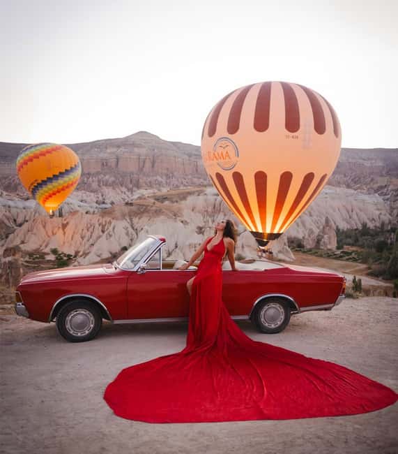 Sunrise Balloon Viewing with Classic Car –Magical Cappadocia - Why watch Cappadocia balloons from the ground in a classic car?