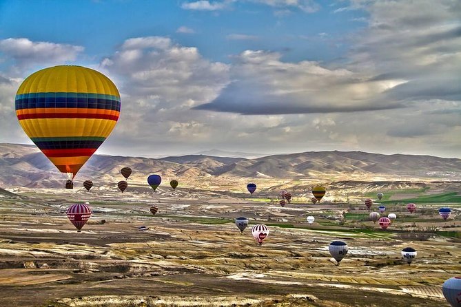 Sunrise Hot Air Balloon Ride in Cappadocia - Champagne toast and breakfast: plan for the postflight mood