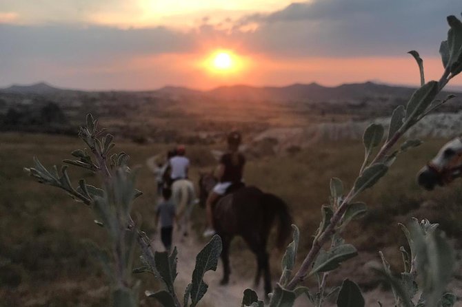 Sunset Horsebackriding-Tour through the Valleys of Cappadocia - How the 3:30 pm timing sets up your best light