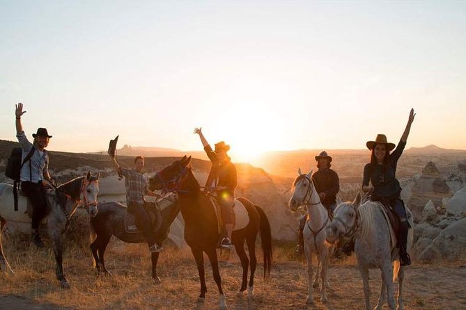 The Best Sunset Horseback Riding Tours in Cappadocia - Goreme Panorama: your quick 360-degree payoff