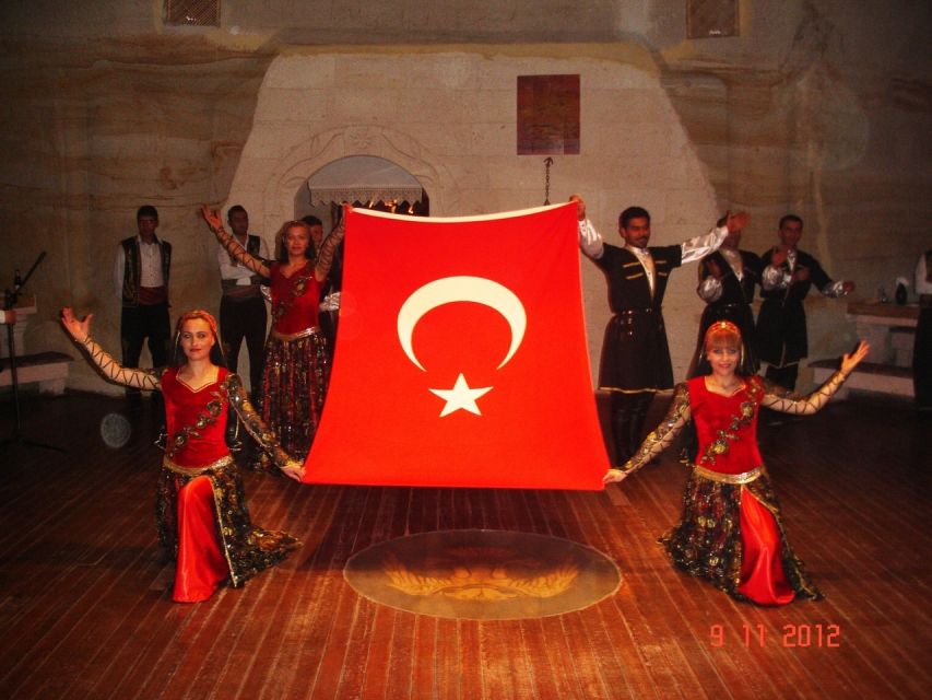 Turkish Night Show in Cappadocia - Carved cave houses: why the setting matters even if you focus on the show