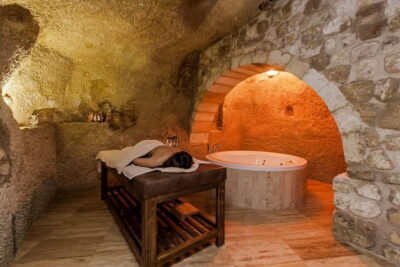 Yunak Spa Scrub & Foam Massage