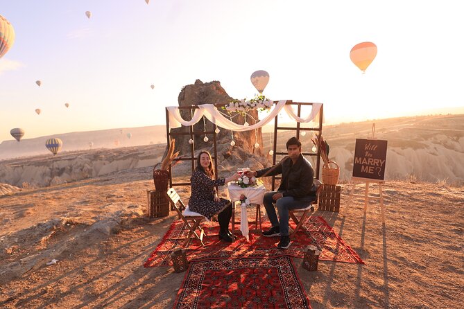 Wedding Proposal and Photoshoot with Hot Air Balloons - Ortahisar stop: why the second location is worth it